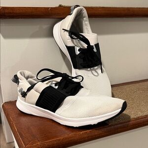 New Balance Black and White Athletic Shoes